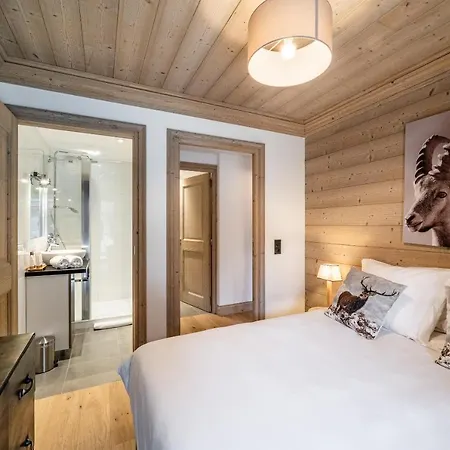 Cervino Monriond - By Emerald アパート